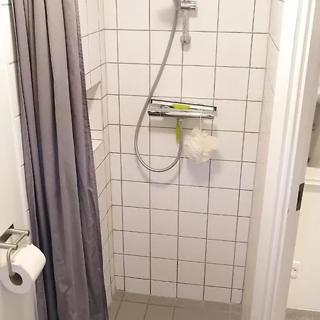 Backhouse Free Parking Og Privacy Odense